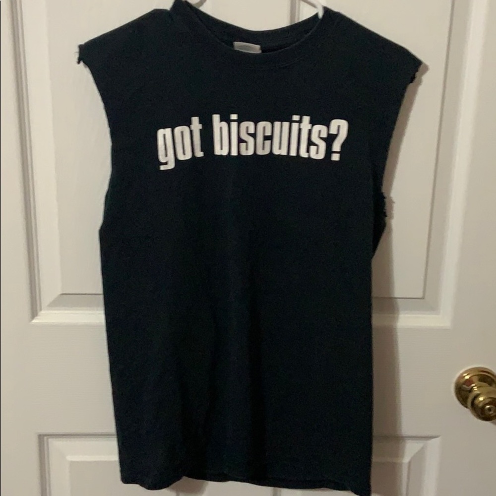 Gildan Got Biscuits shirt Size: S